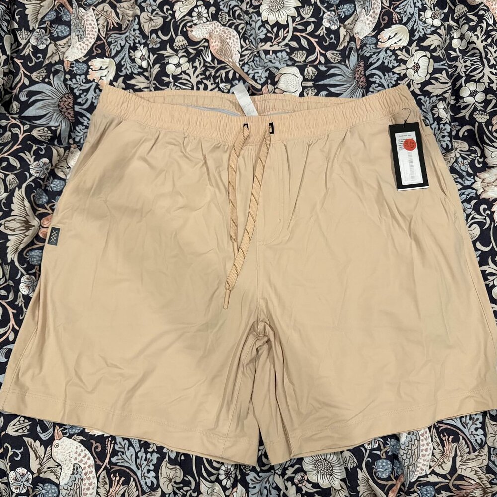Rhone Pursuit Short